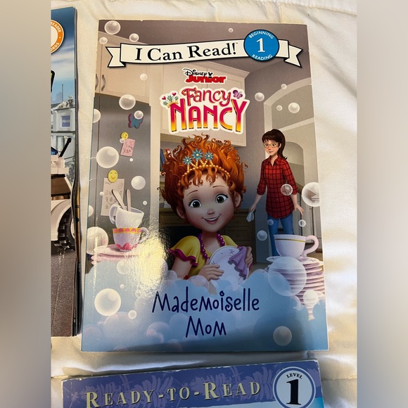 Level 1 Kids Reading Books Fancy Nancy, Diego, PJ Masks, Paw Patrol, Lego - Picture 5 of 7